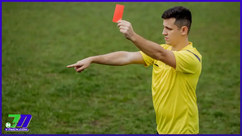 Kèo thẻ phạt: Hướng dẫn chi tiết cách chơi và kinh nghiệm cá cược hiệu quả 2 Kèo thẻ phạt châu Á – Hình thức cá cược hấp dẫn với tỷ lệ chấp dựa trên số thẻ phạt của hai đội trong trận đấu.